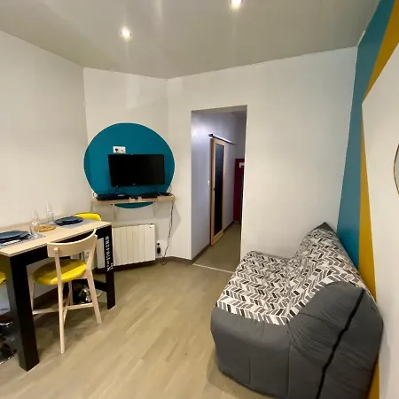 Le Pissarro - Petit Trois Personnes - 061 Apartment